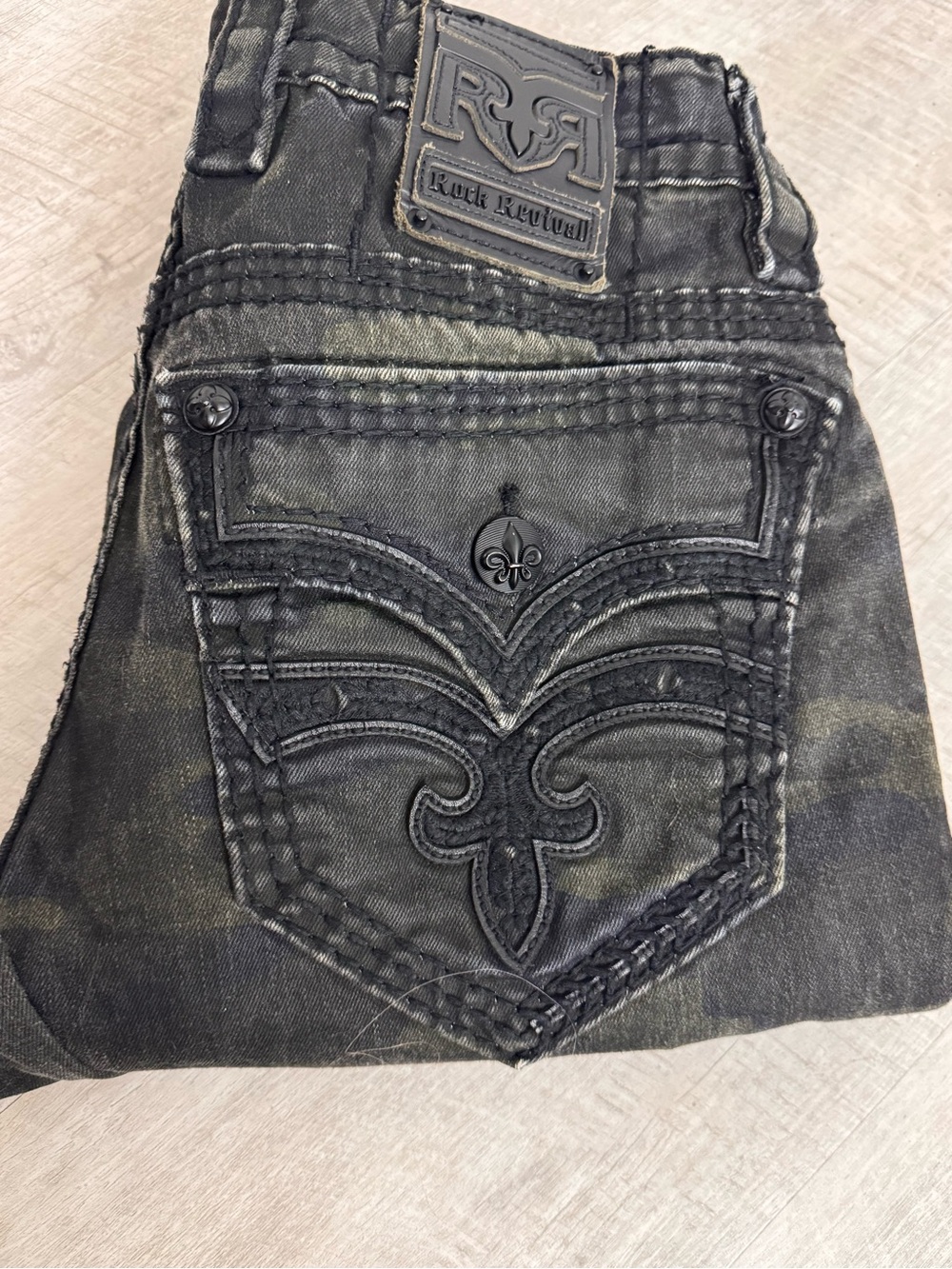 Men’s Rock Revival Limited Edition Camo Print 30X30 Triton Slim Straight Jeans